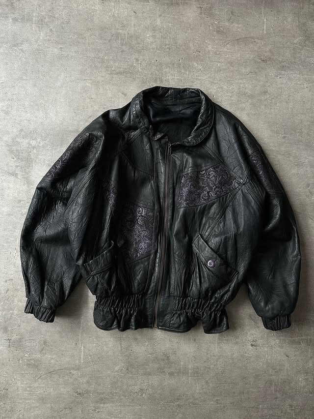 Vintage Bomber Jacket - Piel Grabado Bandana