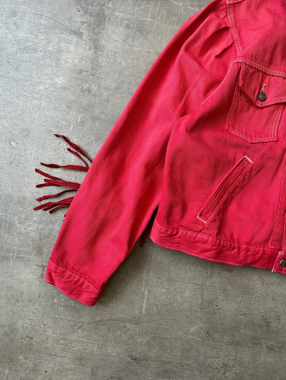 Custom Levi's Trucker Jacket - Intervenida