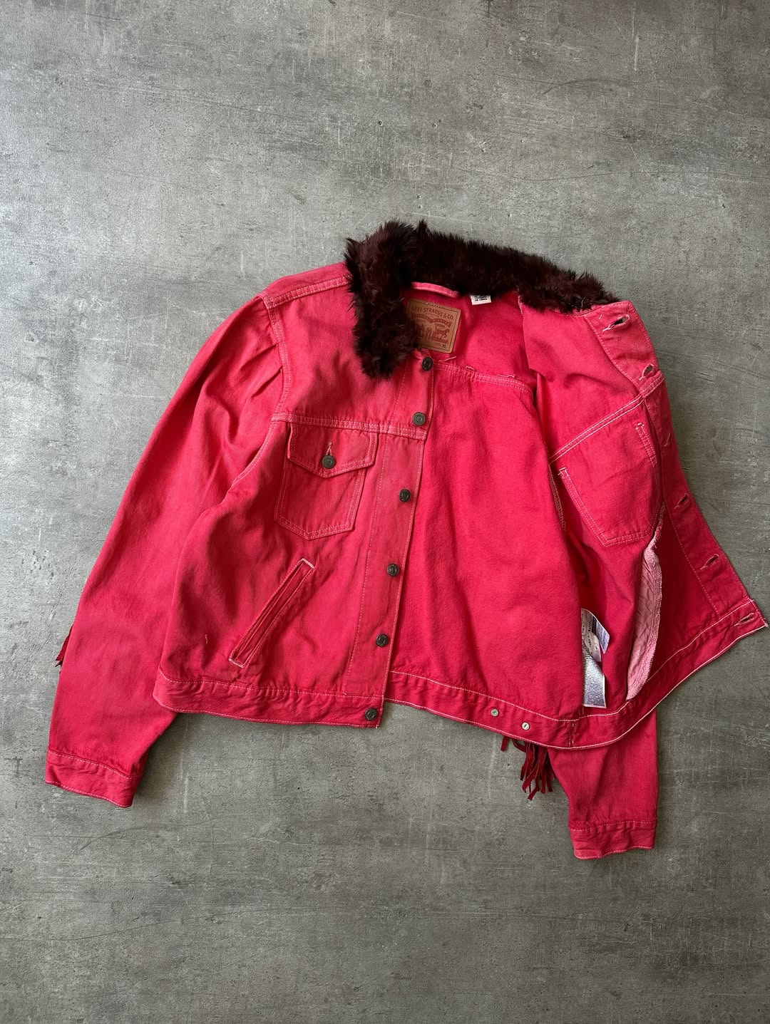 Custom Levi's Trucker Jacket - Intervenida