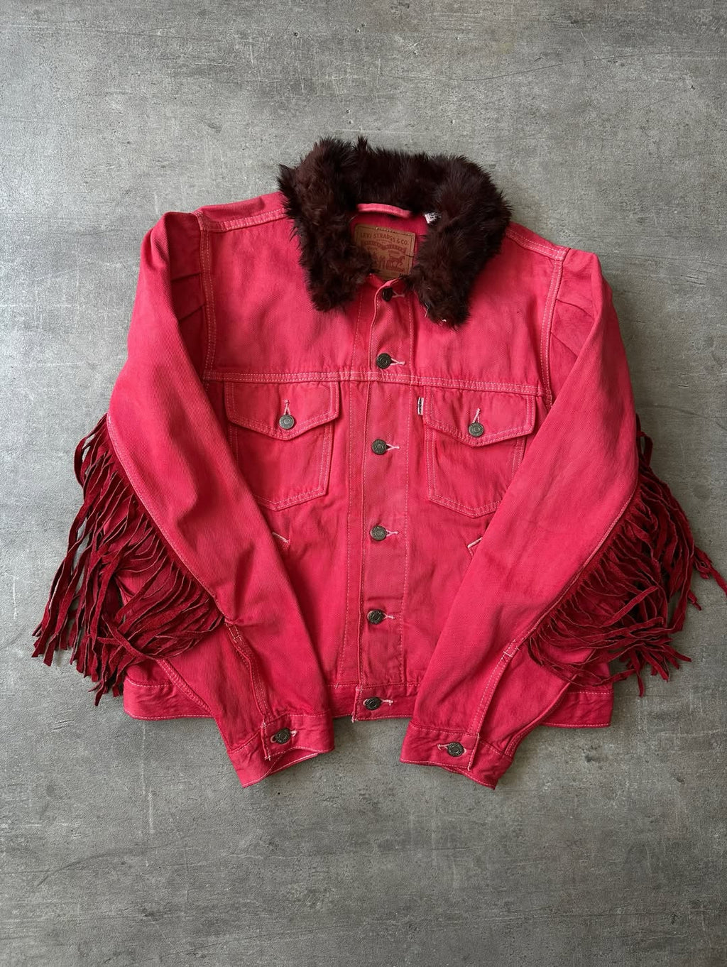 Custom Levi's Trucker Jacket - Intervenida
