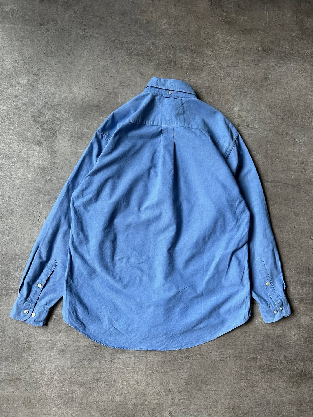 Vintage Crest Logo Shirt - Tommy Hilfiger