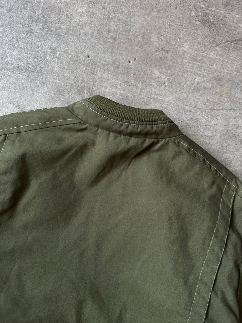 Vintage Bomber Jacket de Lona - Forro Felpa