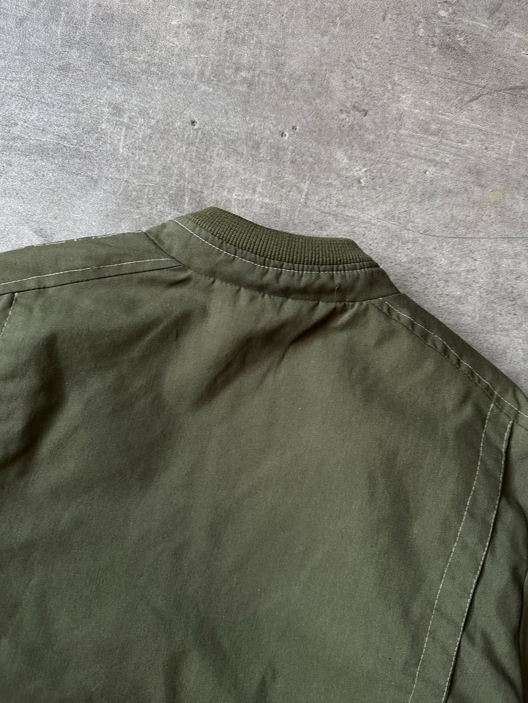 Vintage Bomber Jacket de Lona - Forro Felpa