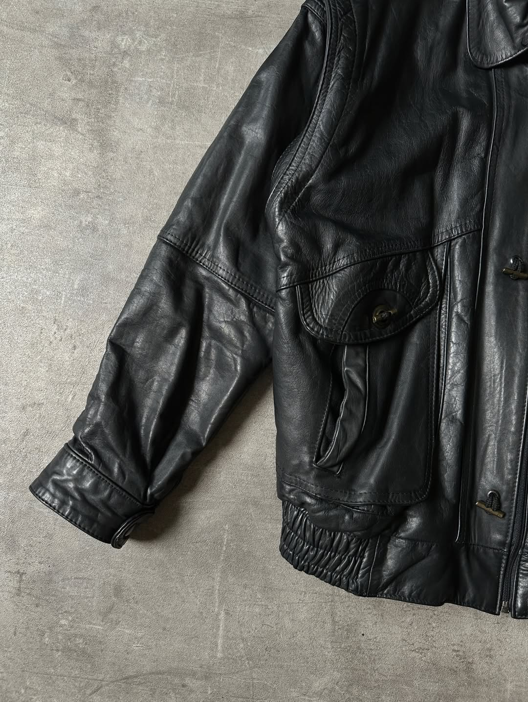 Leather Jacket - Yolifam (Hecho en México)