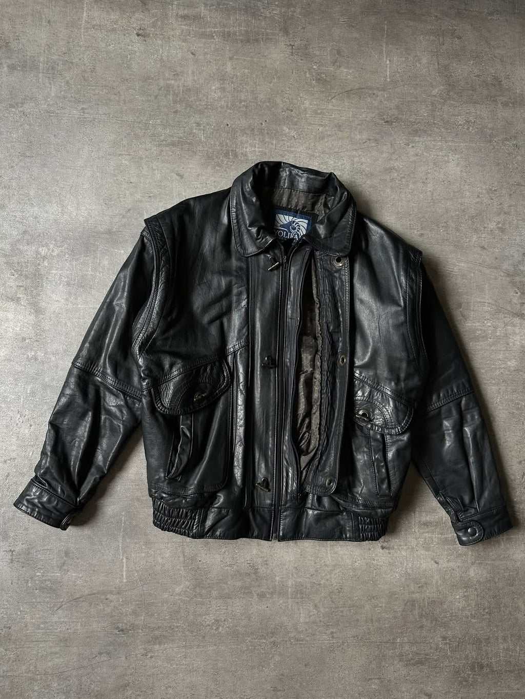 Leather Jacket - Yolifam (Hecho en México)